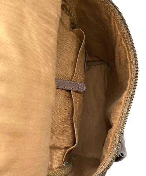 genten（ゲンテン）genten (ゲンテン) ゴートベーシックレザーリュック グレーの古着・服飾アイテム