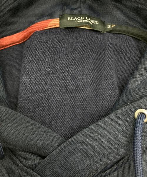 BLACK LABEL CRESTBRIDGE（ブラックレーベル クレストブリッジ）BLACK LABEL CRESTBRIDGE (ブラックレーベル クレストブリッジ) プリントパーカー ネイビー サイズ:Mの古着・服飾アイテム