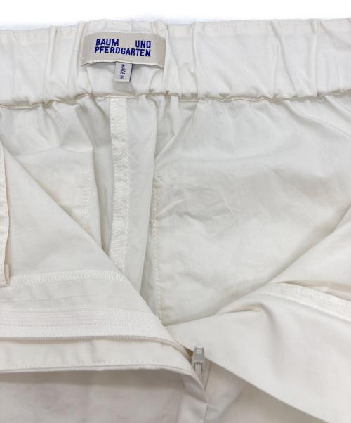 BAUM UND PFERDGARTEN（バウムウンドヘルガーデン）BAUM UND PFERDGARTEN (バウムウンドヘルガーデン) レースパンツ ホワイト サイズ:36の古着・服飾アイテム