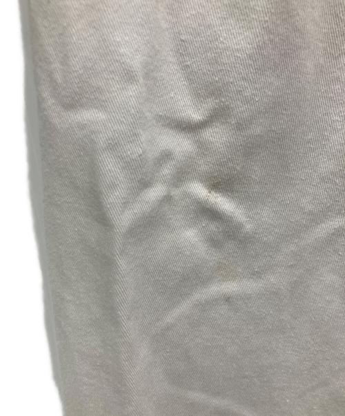 YARDSALE（ヤードセール）YARDSALE (ヤードセール) 刺繍ロゴタックパンツ ホワイト サイズ:Mの古着・服飾アイテム