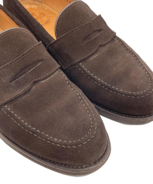 berwick（バーウィック）berwick (バーウィック) スウェードコインローファー ブラウン サイズ:8の古着・服飾アイテム