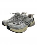 NIKEナイキ）の古着「WMNS V2K RUN」｜シルバー×ホワイト