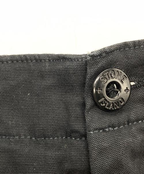 STONE ISLAND（ストーンアイランド）STONE ISLAND (ストーンアイランド) カーゴショートパンツ ブラック サイズ:W36の古着・服飾アイテム