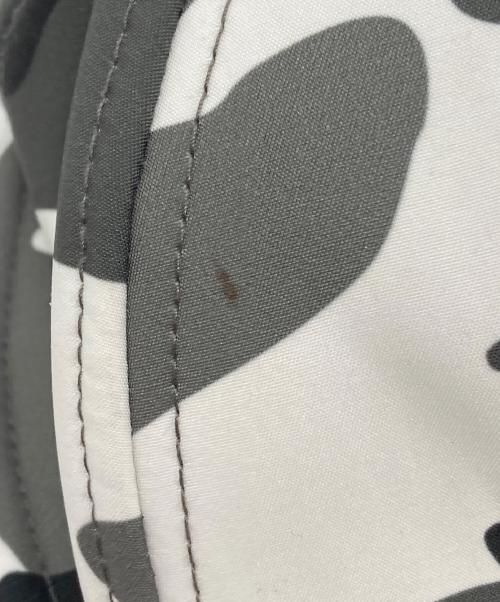 SUPREME（シュプリーム）SUPREME (シュプリーム) New Era (ニューエラ) WINDSTOPPER Earflap Logoキャップ グレー×ホワイト サイズ:SIZE 59.6CMの古着・服飾アイテム