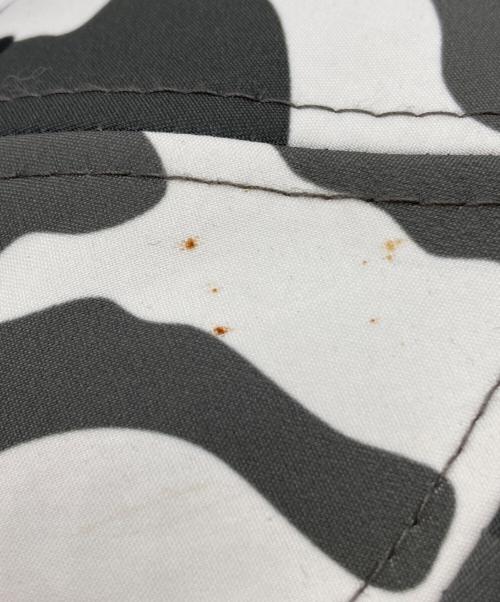 SUPREME（シュプリーム）SUPREME (シュプリーム) New Era (ニューエラ) WINDSTOPPER Earflap Logoキャップ グレー×ホワイト サイズ:SIZE 59.6CMの古着・服飾アイテム