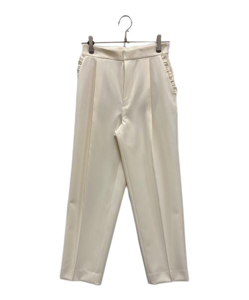 OHGA（オオガ）OHGA (オオガ) ポケットフリル テーパードパンツ アイボリー サイズ:SIZE S 未使用品の古着・服飾アイテム