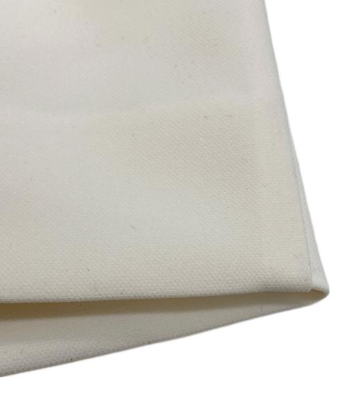 OHGA（オオガ）OHGA (オオガ) ポケットフリル テーパードパンツ アイボリー サイズ:SIZE Sの古着・服飾アイテム