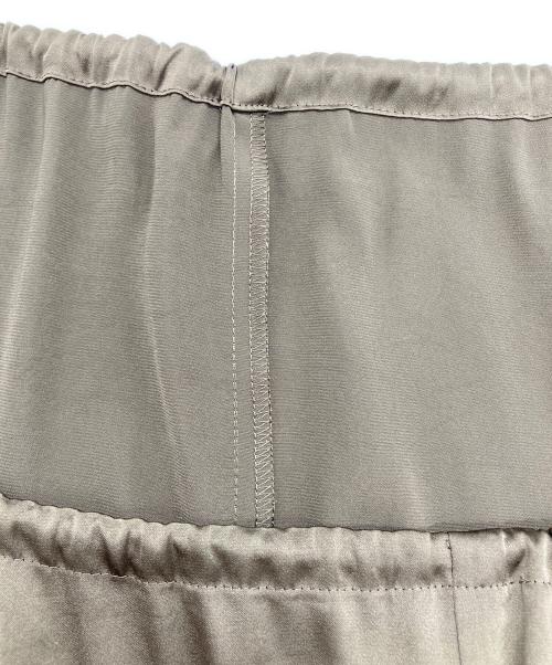 CHAOS（カオス）CHAOS (カオス) モーラサテンキャミオールインワン ブラウン サイズ:FREEの古着・服飾アイテム