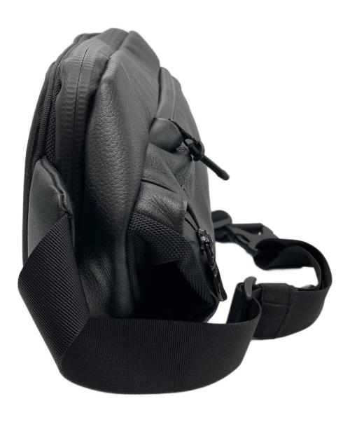 BROSKI and SUPPLY（ブロスキーアンドサプライ）BROSKI AND SUPPLY (ブロスキーアンドサプライ) ADJUST-SLING MULTI BAG ブラックの古着・服飾アイテム