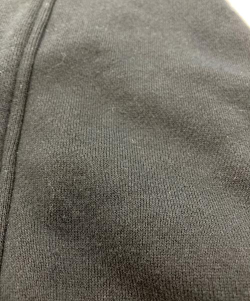 CDG（シーディージー）CDG (シーディージー) 捻じれパーカー ブラック サイズ:Mの古着・服飾アイテム