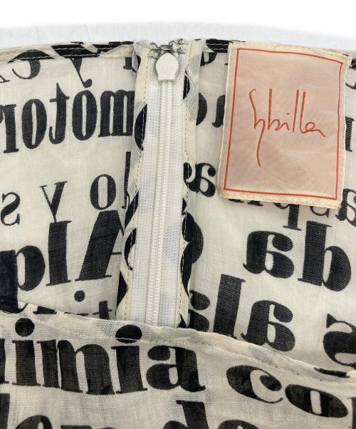 Sybilla（シビラ）Sybilla (シビラ) 半袖文字柄シアーワンピース アイボリー サイズ:Mの古着・服飾アイテム
