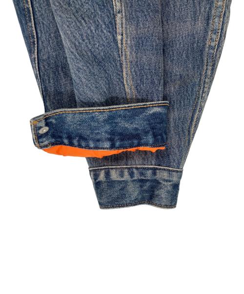 LEVI'S（リーバイス）LEVI'S (リーバイス) MA-1 ハイブリッドトラッカージャケット インディゴ×グリーン サイズ:Mの古着・服飾アイテム