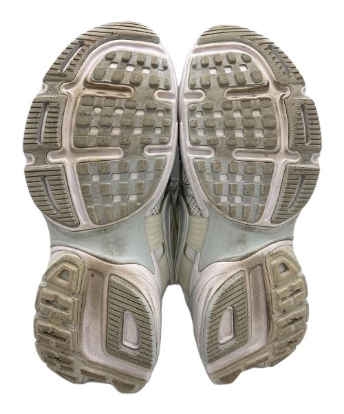 NIKE（ナイキ）NIKE (ナイキ) ナイキ V2K ラン ホワイト サイズ:24cmの古着・服飾アイテム