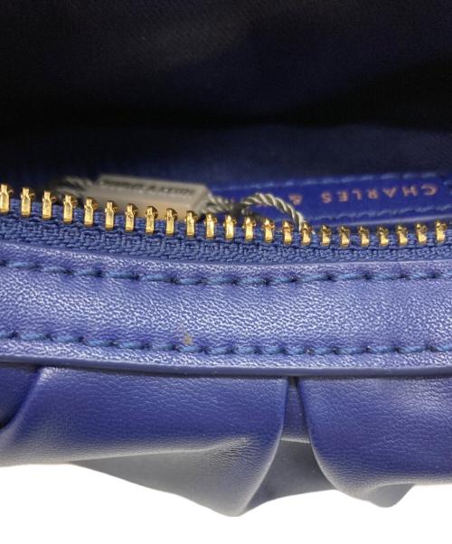 CHARLES & KEITH（チャールズアンドキース）CHARLES & KEITH (チャールズ＆キース) Duo ルーシュドカーブショルダーバッグ ネイビーの古着・服飾アイテム