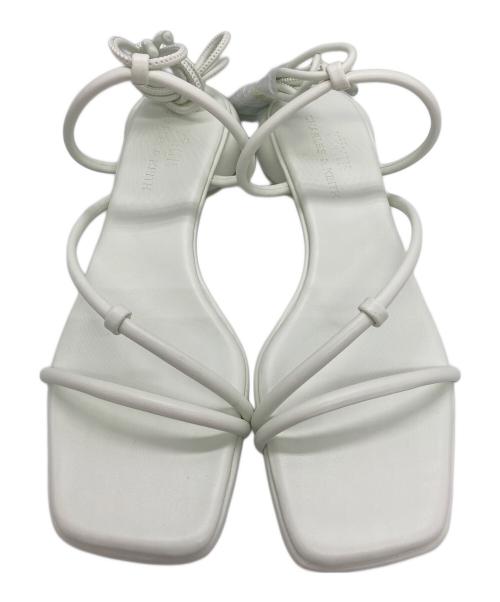 CHARLES & KEITH（チャールズアンドキース）CHARLES & KEITH (チャールズ＆キース) YVMIN ストラッピー タイアラウンドサンダル&フルーツチャームセットストラッピー タイアラウンドサンダル&フルーツチャームセット グリーン サイズ:36の古着・服飾アイテム