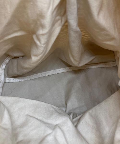 vanessabruno（ヴァネッサブリューノ）vanessabruno (ヴァネッサブリューノ) メッシュレザーパンチングトートバッグ ベージュの古着・服飾アイテム