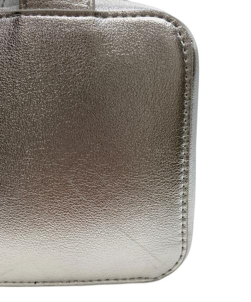 SALON adam et rope'（サロンアダムエロペ）SALON adam et rope' (サロンアダムエロペ) レザーボックスショルダーバッグ シルバーの古着・服飾アイテム
