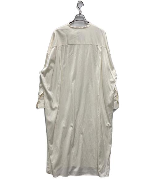 CHAOS（カオス）Chaos (カオス) トリムサテンシャツワンピース ホワイト サイズ:SIZE FREEの古着・服飾アイテム