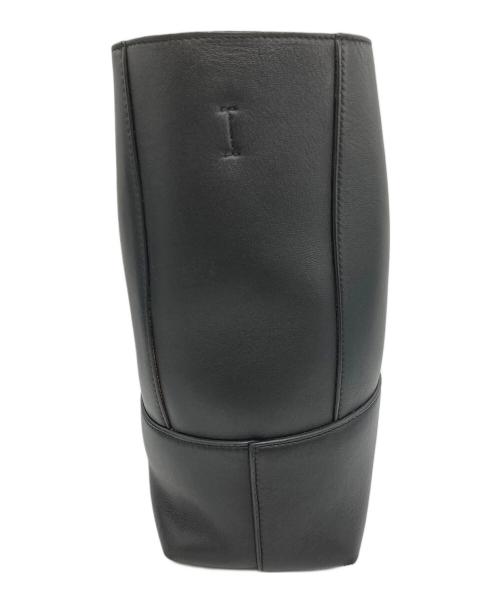 BOTTEGA VENETA（ボッテガベネタ）BOTTEGA VENETA (ボッテガベネタ) ショルダーバッグ ブラックの古着・服飾アイテム