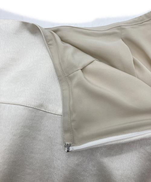 STUNNING LURE（スタニングルアー）STUNNING LURE (スタニングルアー) イレギュラーエッグスカート ベージュの古着・服飾アイテム