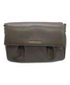 CHARLES & KEITHチャールズアンドキース）の古着「カルラ フロントフラップチェーンハンドルバッグ」｜ブラウン