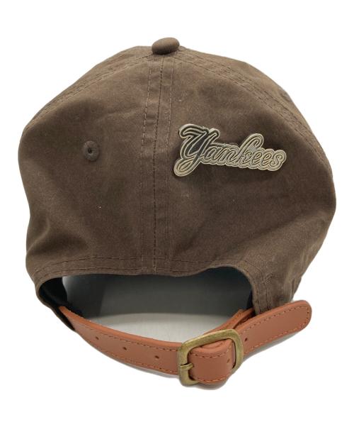 New Era（ニューエラ）New Era (ニューエラ) JOURNAL STANDARD (ジャーナルスタンダード) 別注 BRONX BOMBERS NY 9 TWENTY cap ブラウンの古着・服飾アイテム