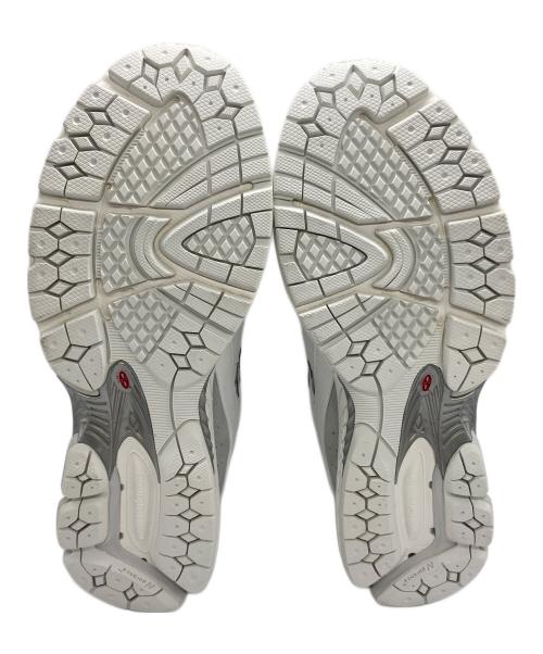 NEW BALANCE（ニューバランス）NEW BALANCE (ニューバランス) 2002R GORE-TEX ホワイト サイズ:27.5cmの古着・服飾アイテム