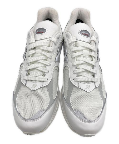 NEW BALANCE（ニューバランス）NEW BALANCE (ニューバランス) 2002R GORE-TEX ホワイト サイズ:27.5cmの古着・服飾アイテム