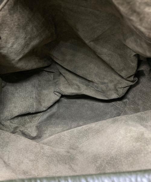 HIROFU（ヒロフ）HIROFU (ヒロフ) シュリンクレザー ワンショルダーバッグ カーキの古着・服飾アイテム