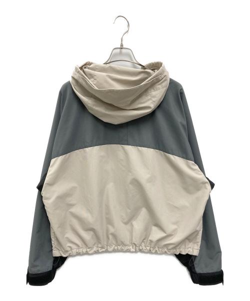 BEAMS（ビームス）BEAMS (ビームス) 3トーン ナイロン フーディジャケット グレー サイズ:Sの古着・服飾アイテム