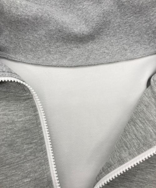 bow.a（ボウ・エー）bow.a (ボウ・エー) BONDING ZIP UP JACKET グレー サイズ:FREEの古着・服飾アイテム