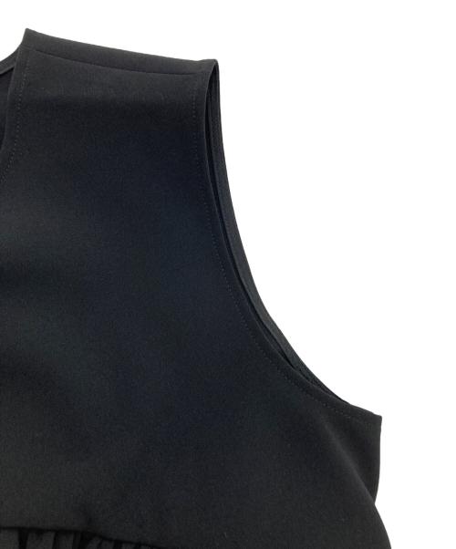 TWILL（ツイル）TWILL (ツイル) ラウンドペプラムボリュームブラウス ブラック サイズ:FREEの古着・服飾アイテム