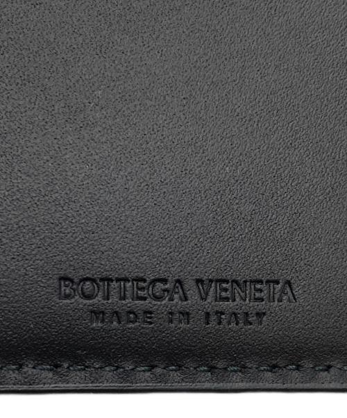 BOTTEGA VENETA（ボッテガベネタ）BOTTEGA VENETA (ボッテガベネタ) イントレチャート ピッコロ コインパース付き 二つ折りウォレット ブラックの古着・服飾アイテム