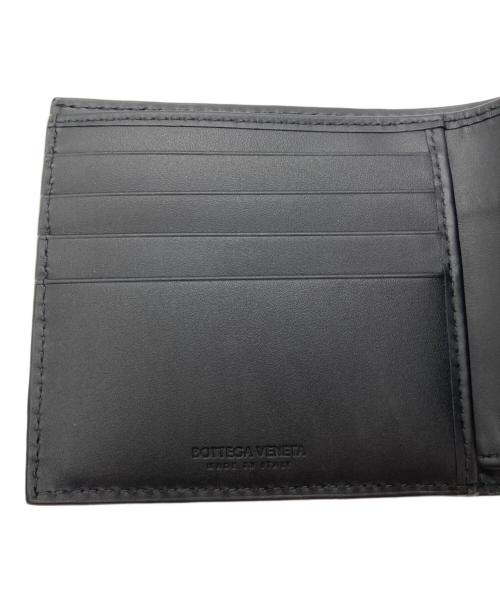 BOTTEGA VENETA（ボッテガベネタ）BOTTEGA VENETA (ボッテガベネタ) イントレチャート ピッコロ コインパース付き 二つ折りウォレット ブラックの古着・服飾アイテム