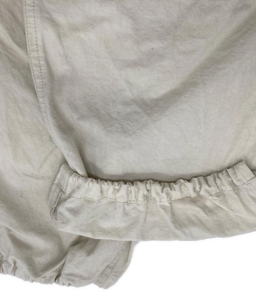 THE SHISHIKUI（シシクイ）THE SHISHIKUI (シシクイ) PARACHUTE PANTS ベージュ サイズ:Mの古着・服飾アイテム
