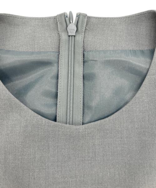 allureville（アルアバイル）allureville (アルアバイル) TRトロサイドスリットプリーツワンピース グレー サイズ:1の古着・服飾アイテム