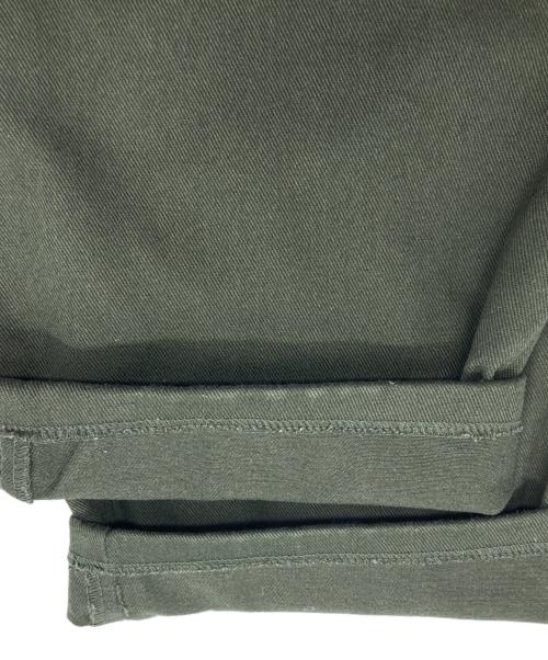 UNIVERSAL OVERALL（ユニバーサルオーバーオール）UNIVERSAL OVERALL (ユニバーサルオーバーオール) JOURNAL STANDARD relume (ジャーナルスタンダード レリューム) ヘリテージライン 別注 2タックトラウザー グリーン サイズ:Mの古着・服飾アイテム