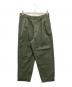 UNIVERSAL OVERALL（ユニバーサルオーバーオール）の古着「ヘリテージライン 別注 2タックトラウザー」｜グリーン