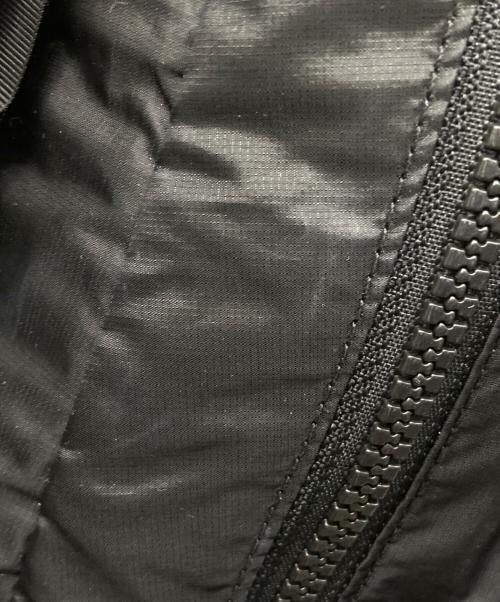 LeSportsac（レスポートサック）LeSportsac (レスポートサック) Libertine (リバティーン) FRINGE RYAN BACKPACK ブラックの古着・服飾アイテム