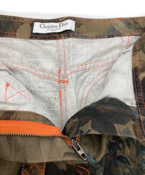 Christian Dior（クリスチャン ディオール）Christian Dior (クリスチャン ディオール) カモフラージュ柄タイトスカート カーキ サイズ:36の古着・服飾アイテム