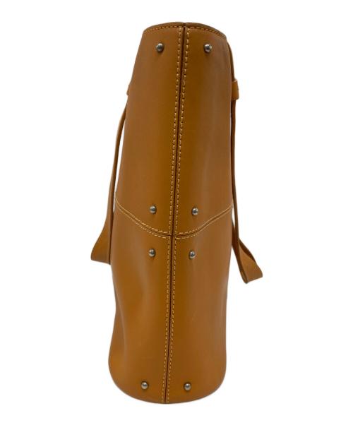 TOD'S（トッズ）TOD'S (トッズ) スタッズ ハンドバッグ ブラウンの古着・服飾アイテム