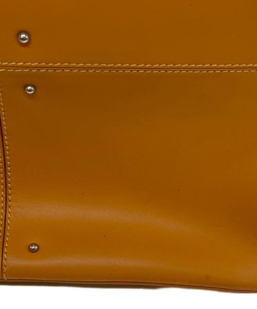 TOD'S（トッズ）TOD'S (トッズ) スタッズ ハンドバッグ ブラウンの古着・服飾アイテム