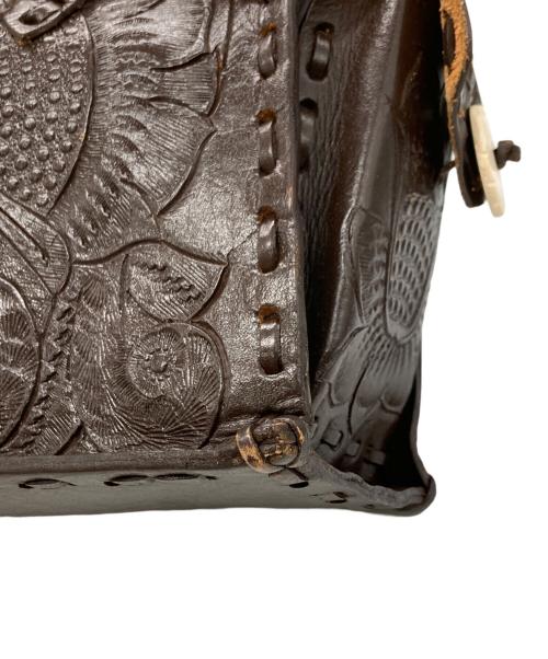 Carving Tribes（カービングトライブス）CARVING TRIBES (カービングトライブス) レザーハンドバッグ ブラウンの古着・服飾アイテム