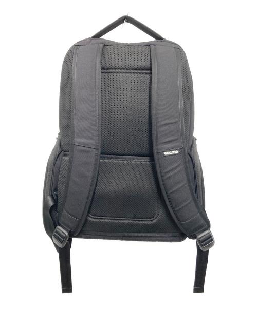 Incase（インケース）Incase (インケース) バックパック ブラックの古着・服飾アイテム