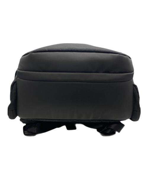 Incase（インケース）Incase (インケース) バックパック ブラックの古着・服飾アイテム