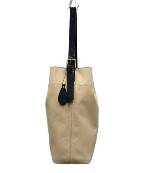 brady（ブレディ）Brady (ブレディ) LEVEN Bigワンショルダーバッグ ベージュの古着・服飾アイテム