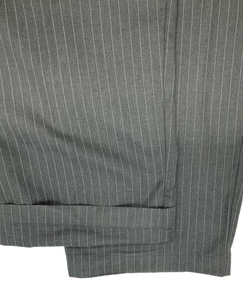 stussy（ステューシー）stussy (ステューシー) striped volume pleated trouser グレー サイズ:SIZE 30の古着・服飾アイテム