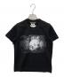 JUNYA WATANABE（ジュンヤワタナベ）の古着「Alison プリントTシャツ」｜ブラック