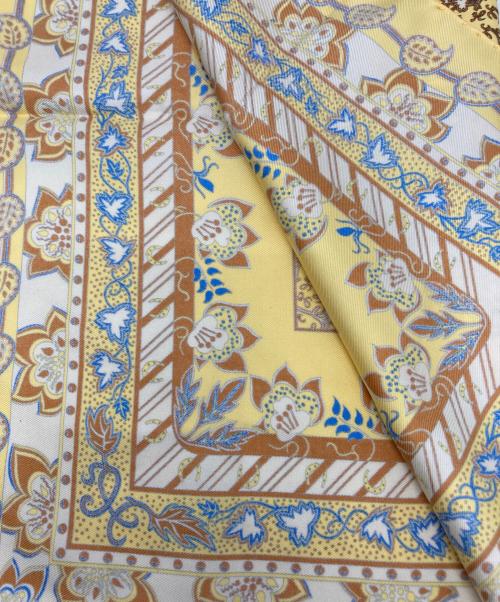 HERMES（エルメス）HERMES (エルメス) CHASSE EN INDE カレ40 イエローの古着・服飾アイテム