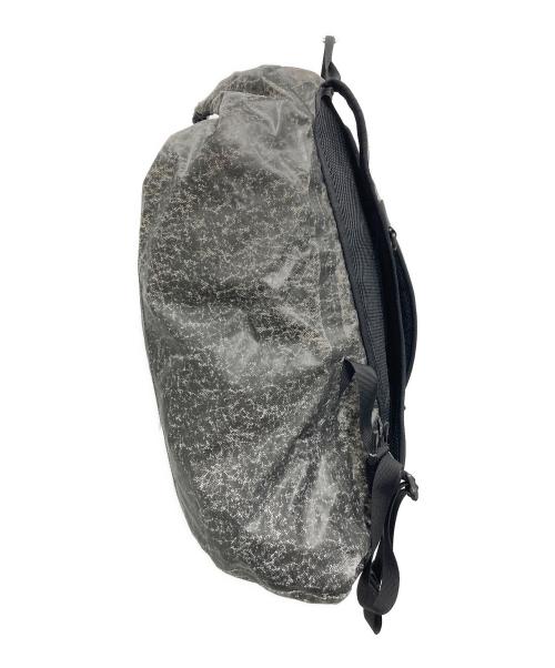 SUPREME（シュプリーム）Supreme (シュプリーム) Waterproof Reflective Speckled Backpack ブラックの古着・服飾アイテム